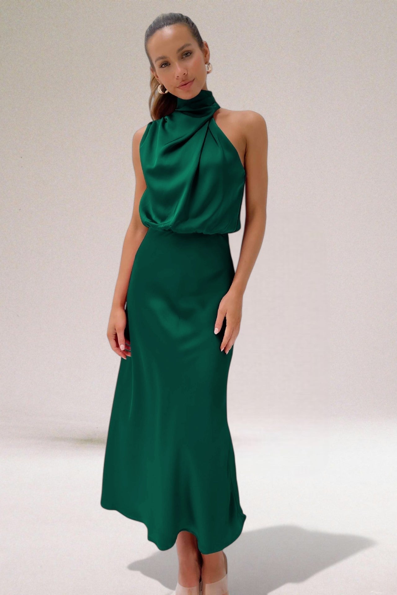 MODESSO® | Satynowa suknia glamour