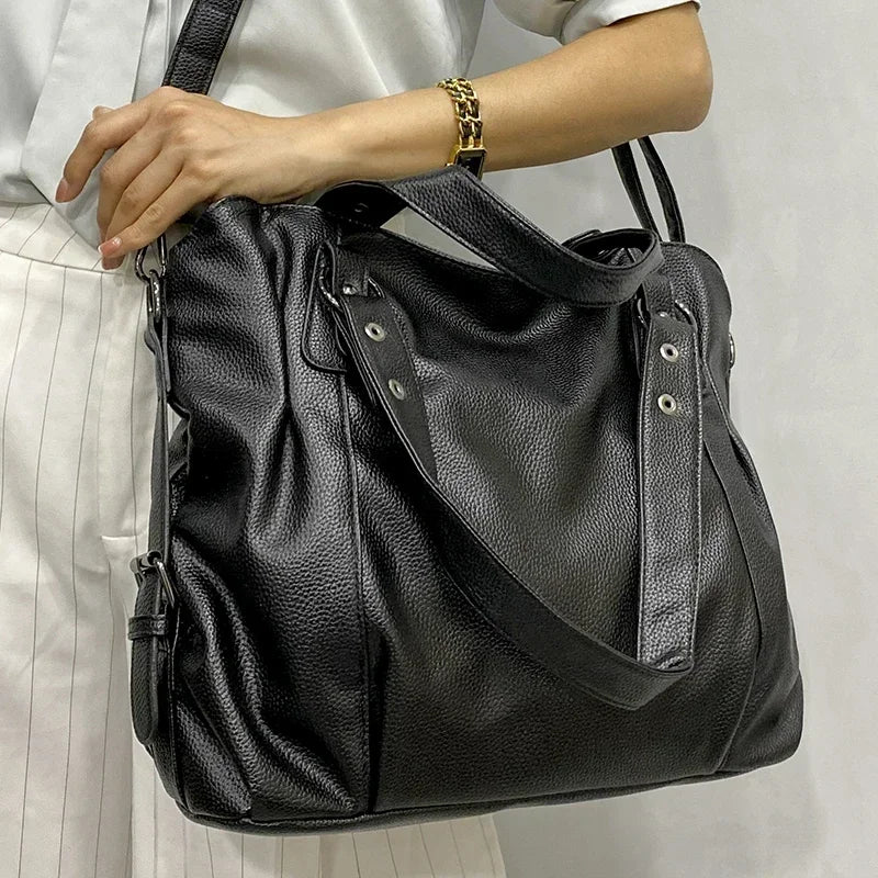 MODESSO® | Elegancka torba hobo na ramię