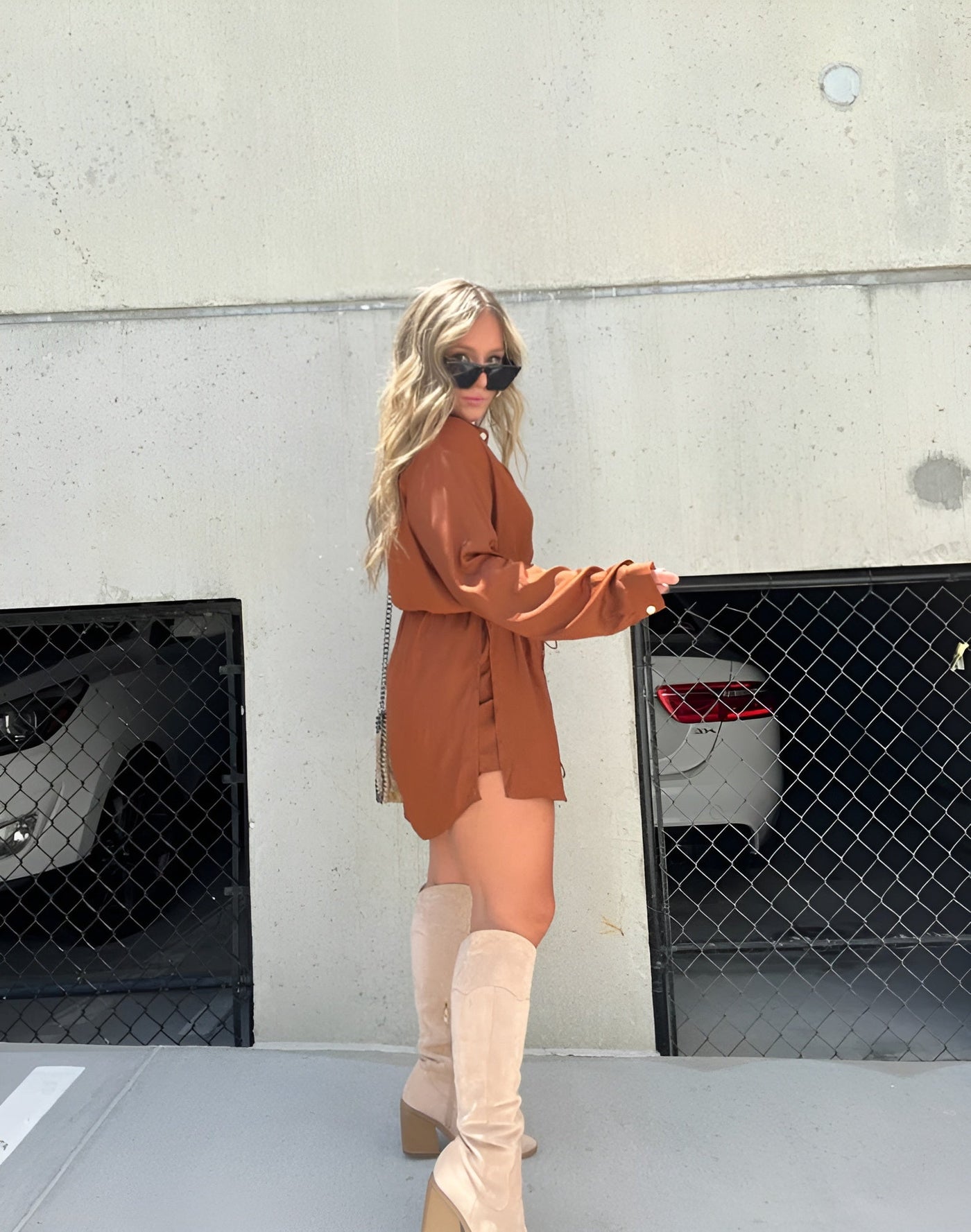 MODESSO® | Modna satynowa sukienka typu romper