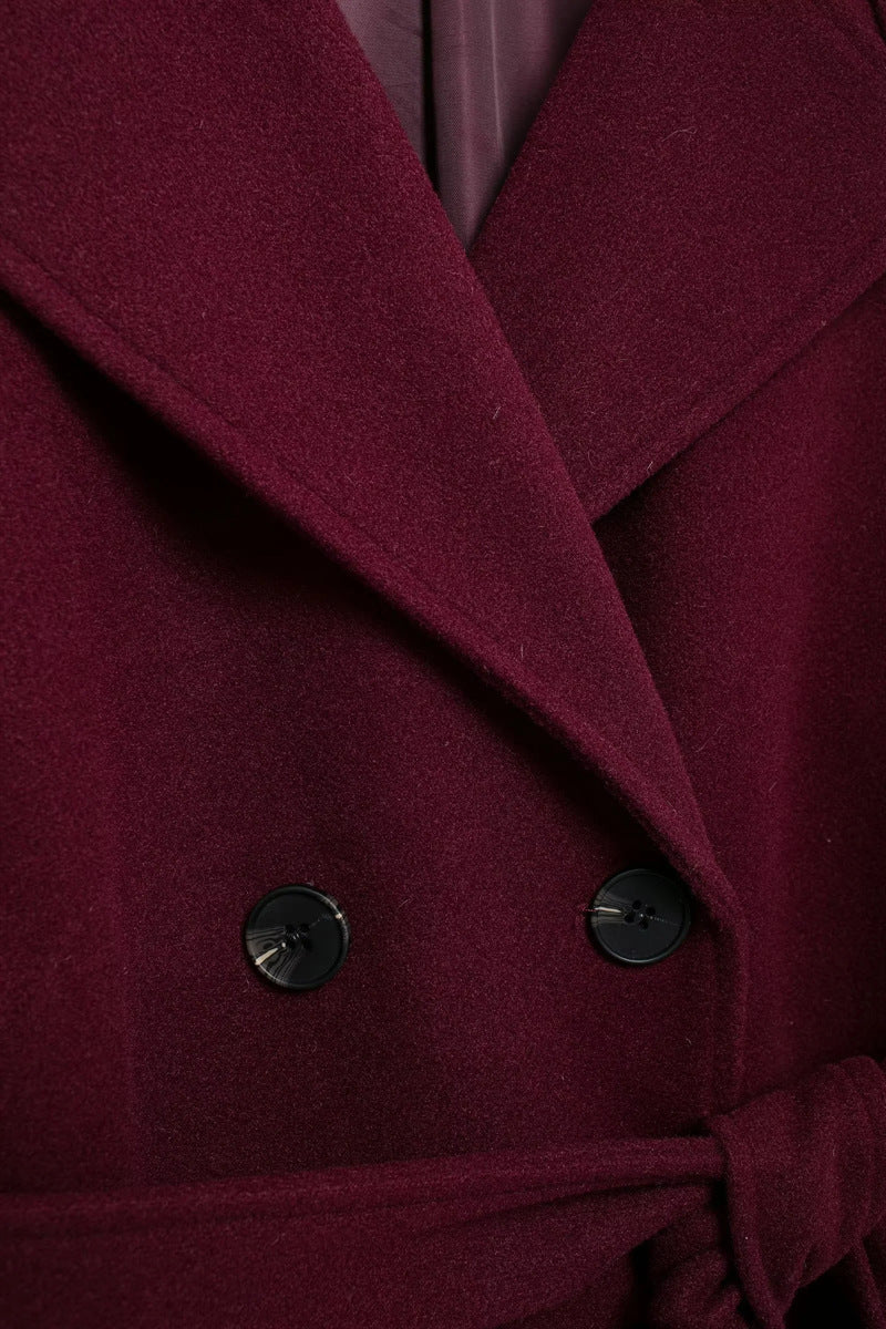 MODESSO® | Elegancki Bordowy Płaszcz